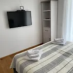 Sara *